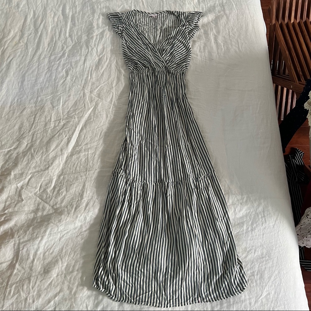 Ingrid and Isabel Maternity Dress, Size XL